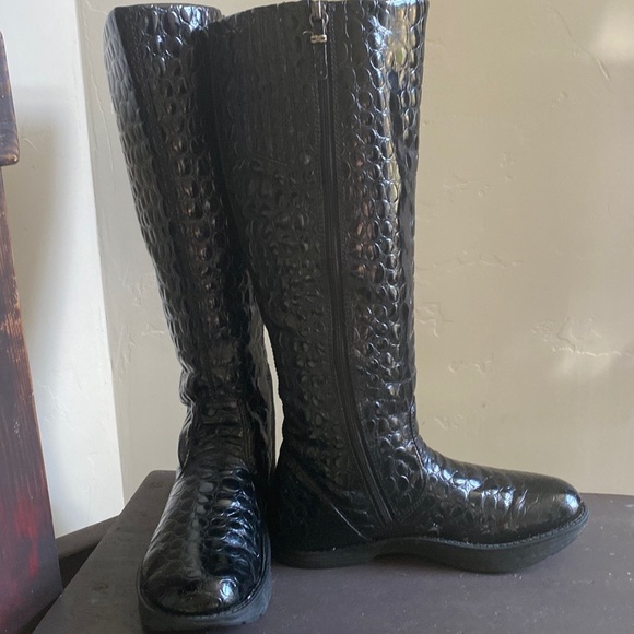 SOLD Kalso by Earth Elite Black Patent Leather Knee High Waterproof Boots! - Picture 12 of 12